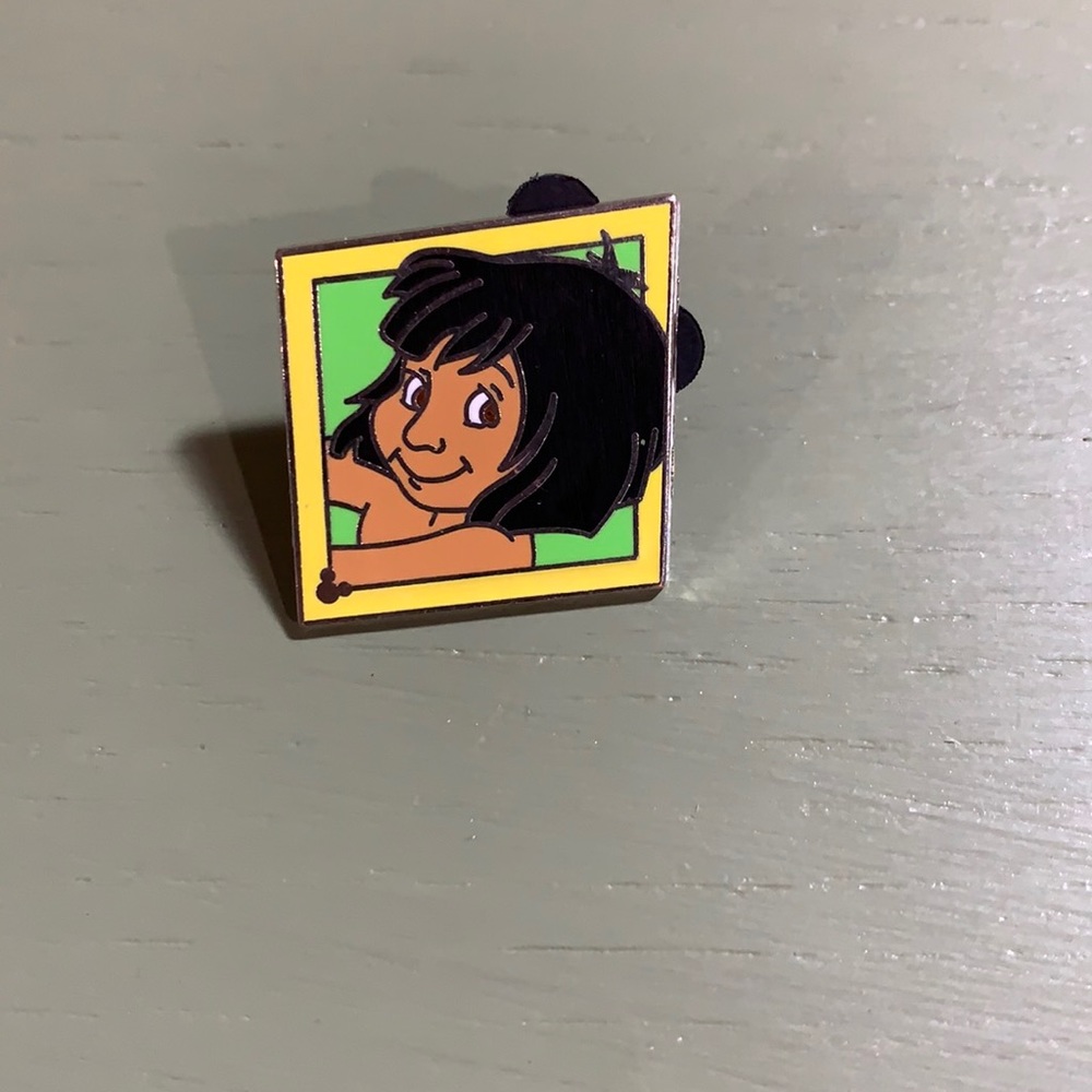Mowgli pin